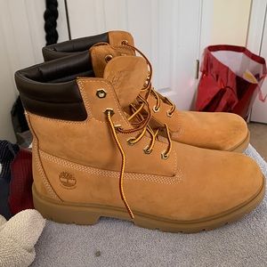 Brown Timberland Boots, UNISEX shoe mens size 9, womens 11. Good as Brand new